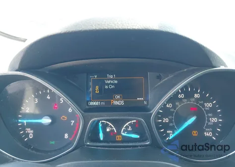 2019 Ford Escape Sel z USA, uszkodzony, nr VIN 1FMCU0HD1KUB38727